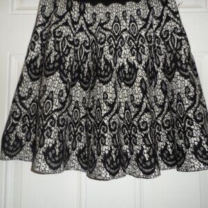 Cynthia Rowley knit lace print stretchy  skirt - Large
